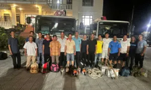 Người miền Trung hỗ trợ khắc phục hậu quả bão Yagi Người miền Trung hỗ trợ khắc phục hậu quả bão Yagi
