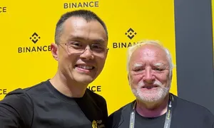 Nhà sáng lập Binance CZ lần đầu xuất hiện sau khi ra tù