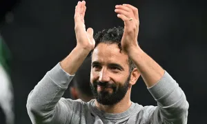 Amorim lùi lịch làm việc tại Man Utd Amorim lùi lịch làm việc tại Man Utd
