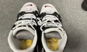 Thủ đoạn phù phép hơn 15.000 cây vàng nhập lậu từ Trung Quốc Thủ đoạn phù phép hơn 15.000 cây vàng nhập lậu từ Trung Quốc