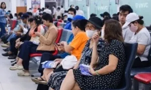 Vội tiêm vaccine vì sợ lây cúm